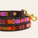 Afbeelding laden in galerijweergave, Laisse pour chien en perles et cuir Gigi Vini