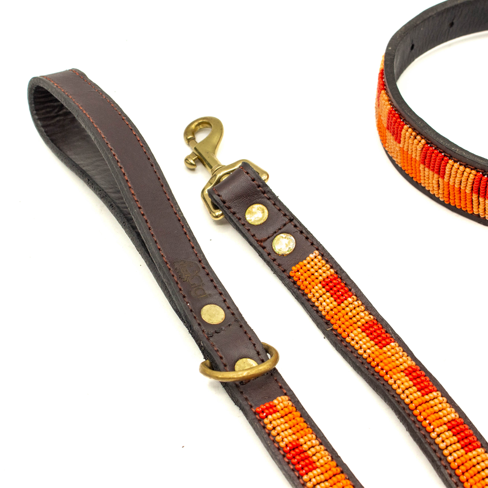 Laisse pour chien en perles et cuir Gigi Paprika