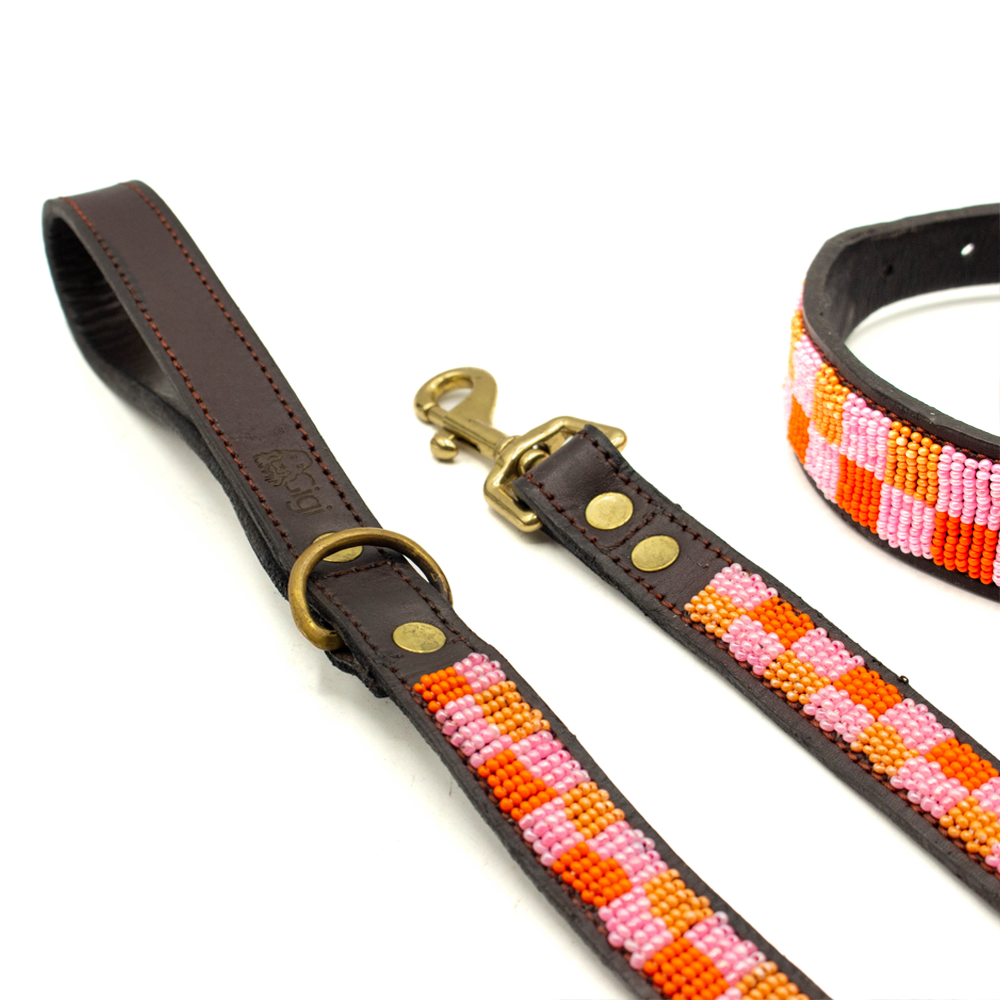 Laisse pour chien en perles et cuir Gigi Madelaine